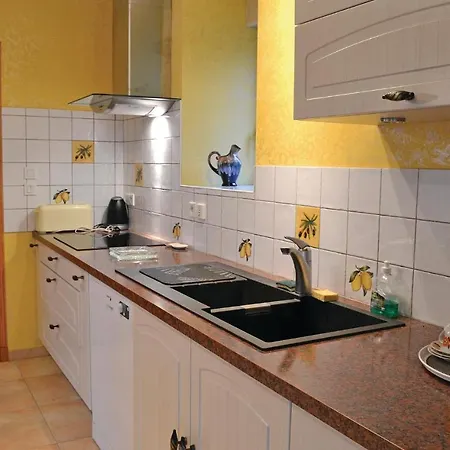Holiday home Gorgeous In With Kitchen